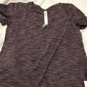 EUC Lululemon intensi- Tee Size 6